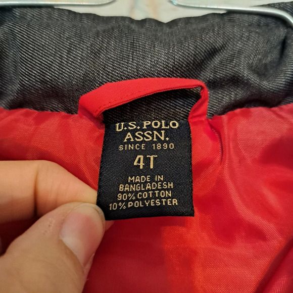 US Polo Assn. Size 4T Puffer Insulated Vest Full Zip Baby Toddler Red And Grey - Picture 4 of 5